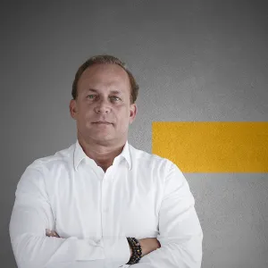 Dr. Zoltán Varga